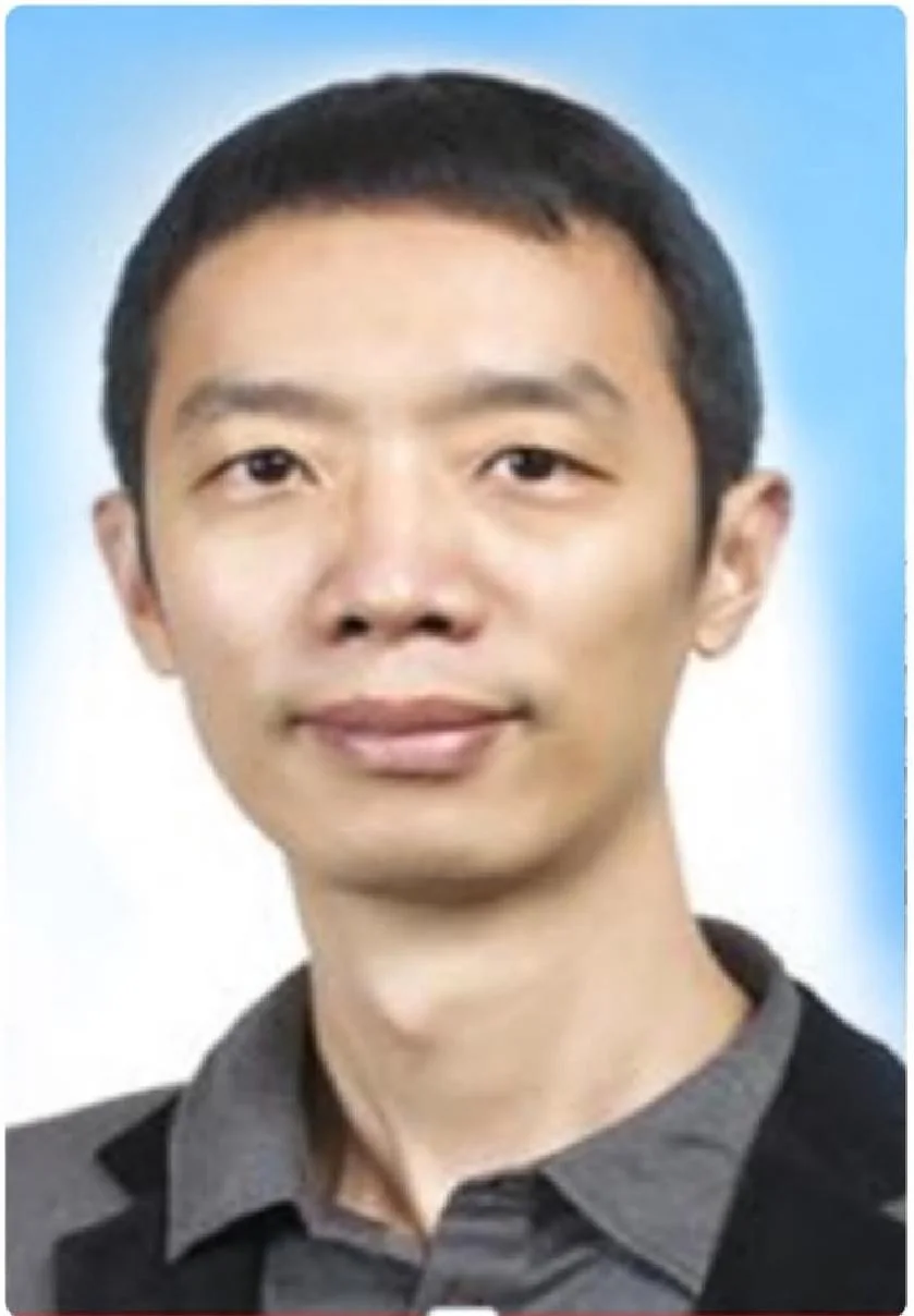 ศาสตราจารย์ Cui Chun นักวิทยาศาสตร์ของกลุ่ม